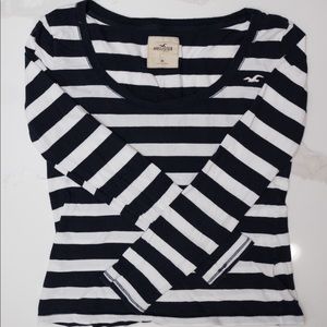 Hollister B&W stripped shirt